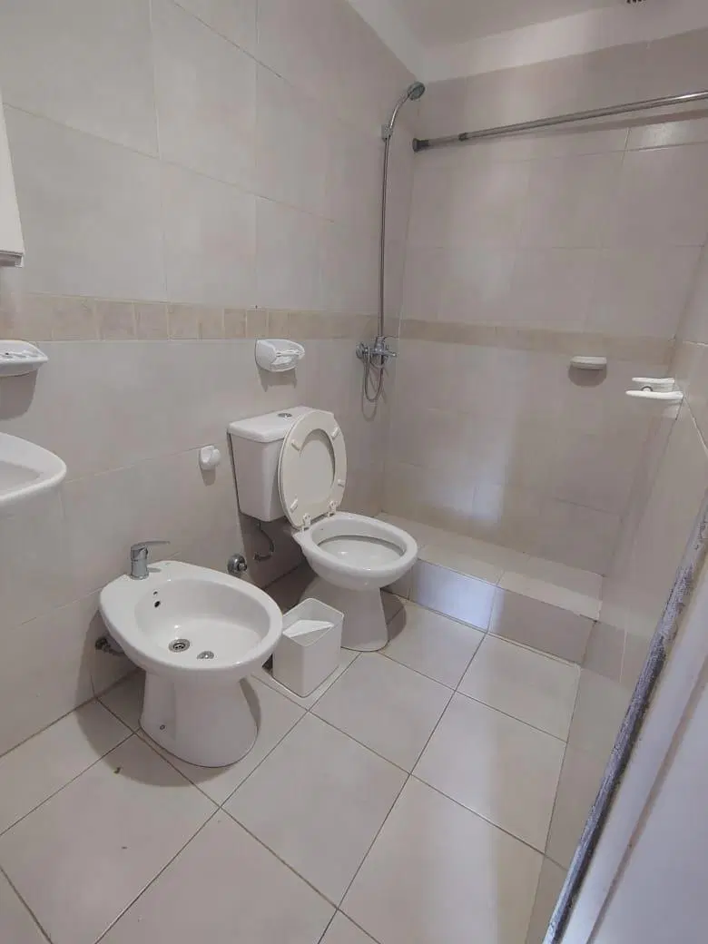 ALQUILER MONOAMBIENTE 29 44 Y 45 5