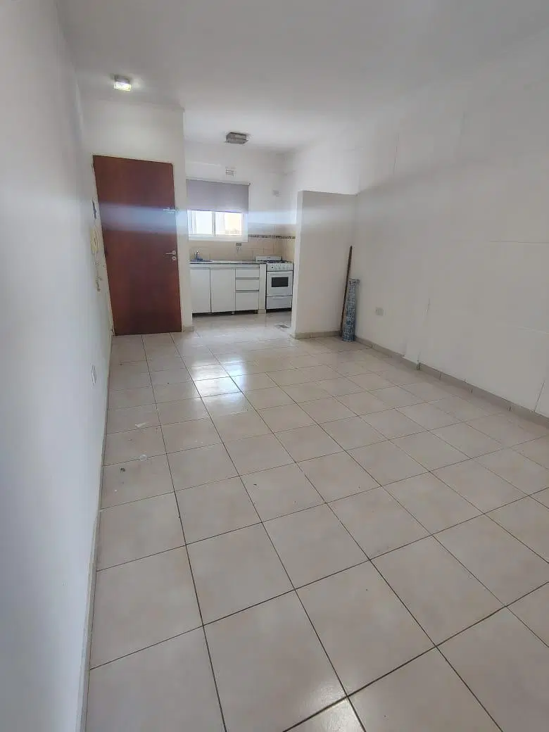 ALQUILER MONOAMBIENTE 29 44 Y 45 4