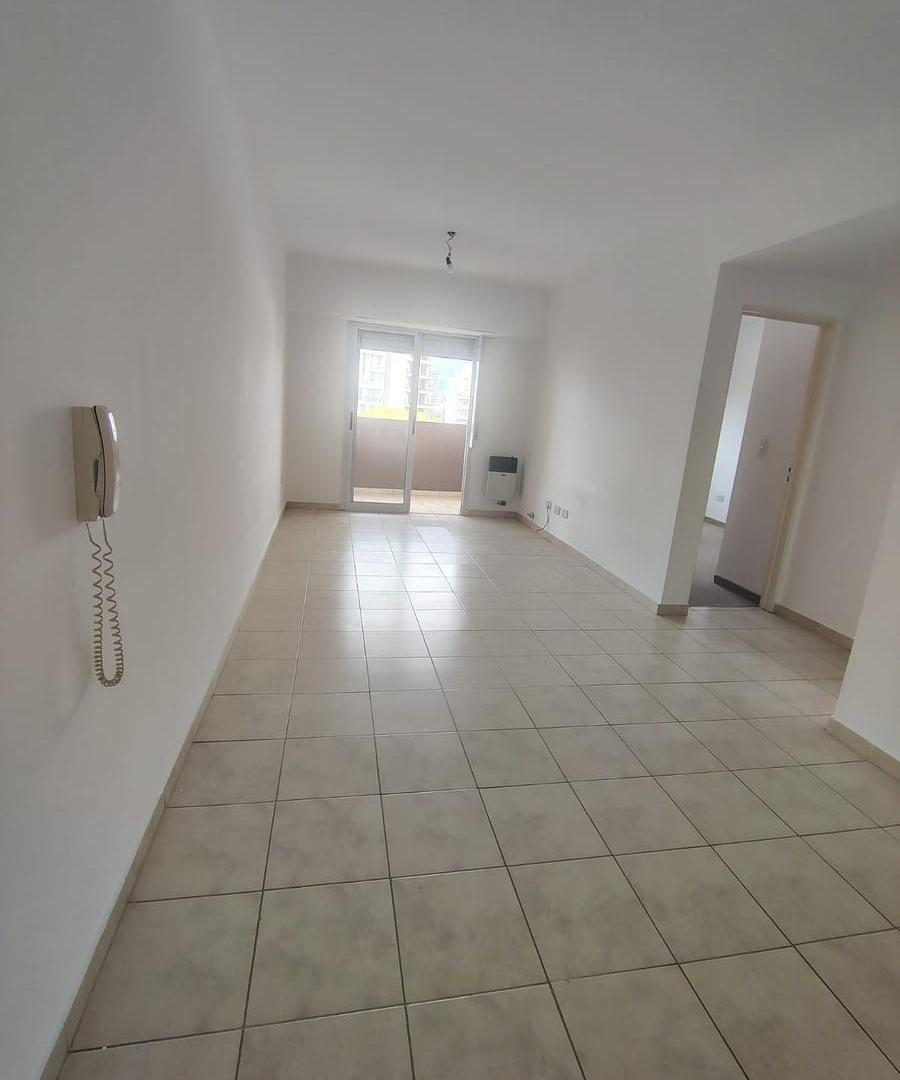 Foto de DEPARTAMENTO EN ALQUILER CALLE 3 Y 63, imagen 1