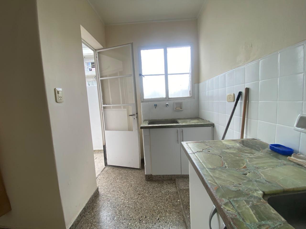 Foto de DEPARTAMENTO 2 DORMITORIOS FRENTE AL PARQUE, imagen 3