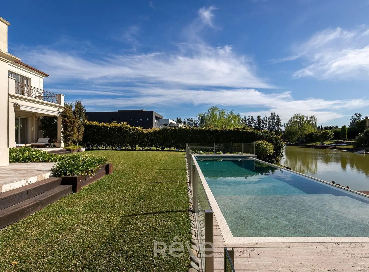 Casa Chalet  en Alquiler en Cabos del Lago, Nordelta, Tigre 2