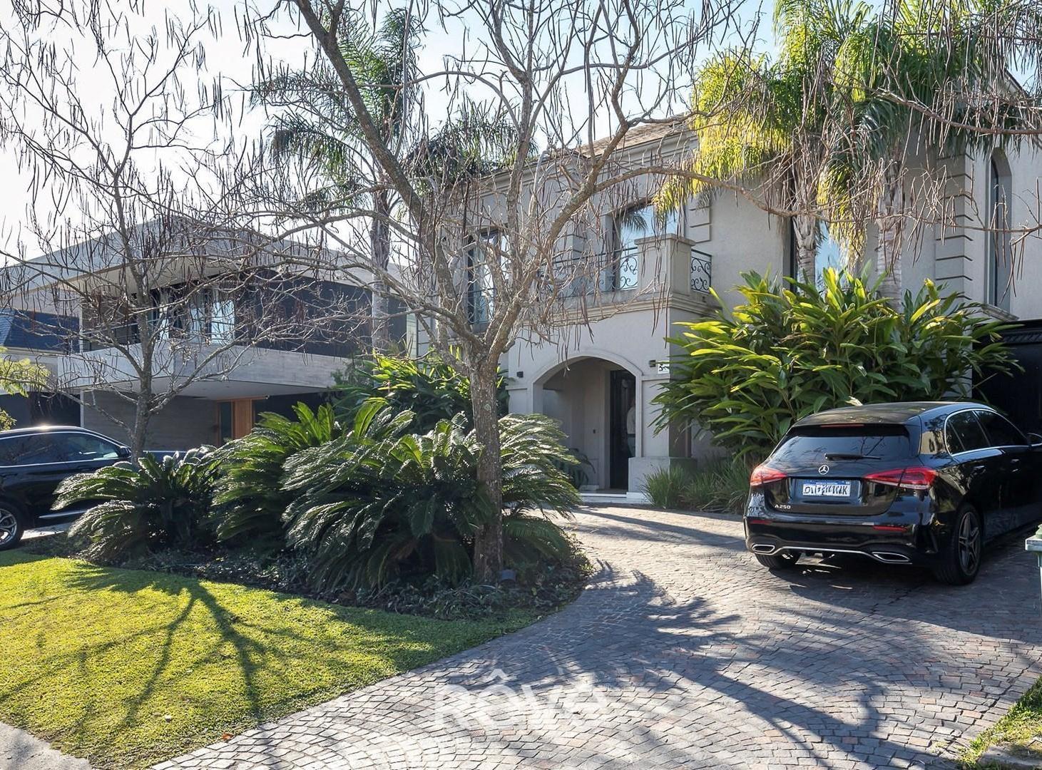 Foto de Casa Chalet en Venta en Los Alisos, Nordelta, Tigre, imagen 2