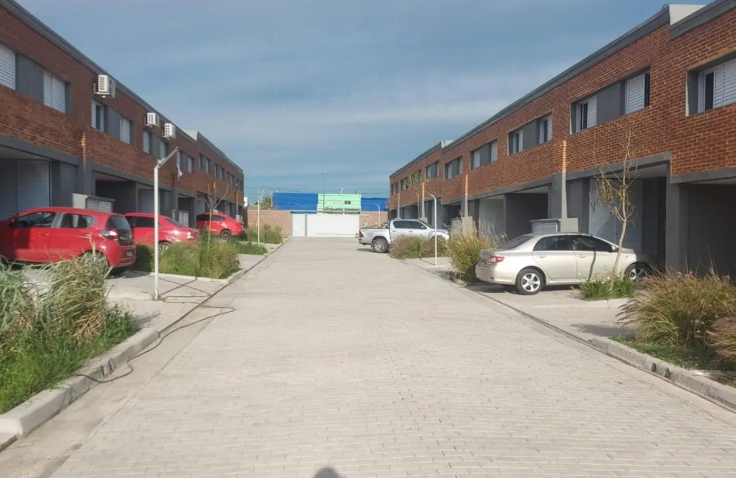 2 Duplex nuevos en complejo cerrado para vivienda o con Renta!!! 1