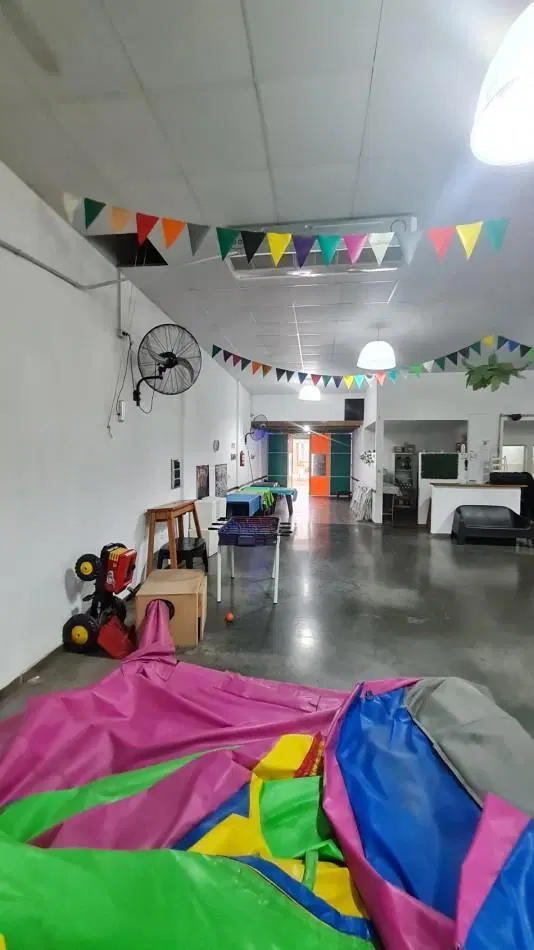 Oportunidad comercial en esquina - Salon de eventos + peluqueria 3