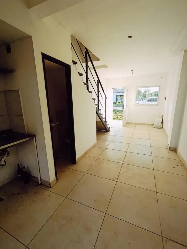 Duplex en Venta Crisologo Larralde y Garrigo 3