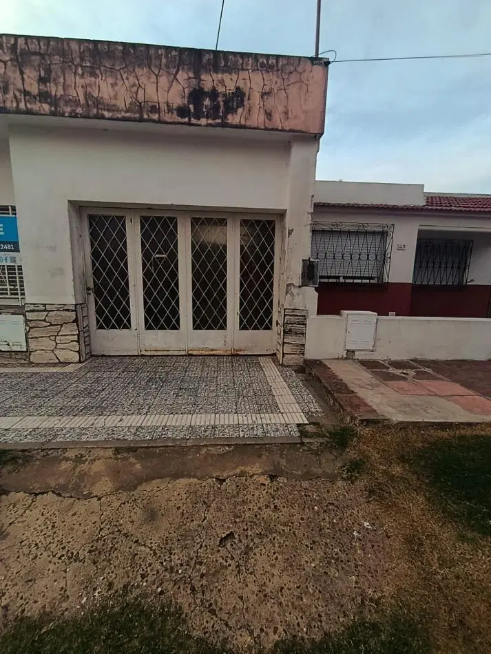 En venta gran propiedad con terreno y grandes prestaciones Apta credito hipotecario 2