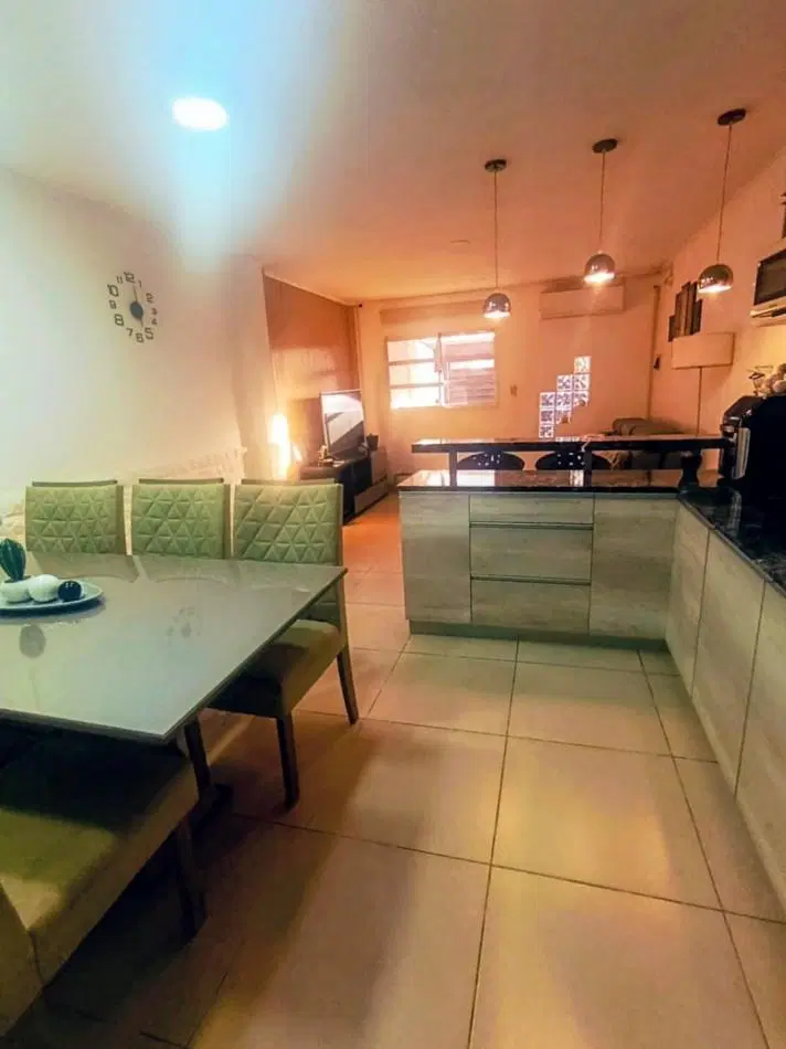 En venta hermoso duplex familiar con patio y pileta Oro Verde 4