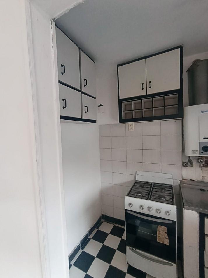 Foto de En venta oportunidad departamento 2 dormitorios pleno centro, imagen 2