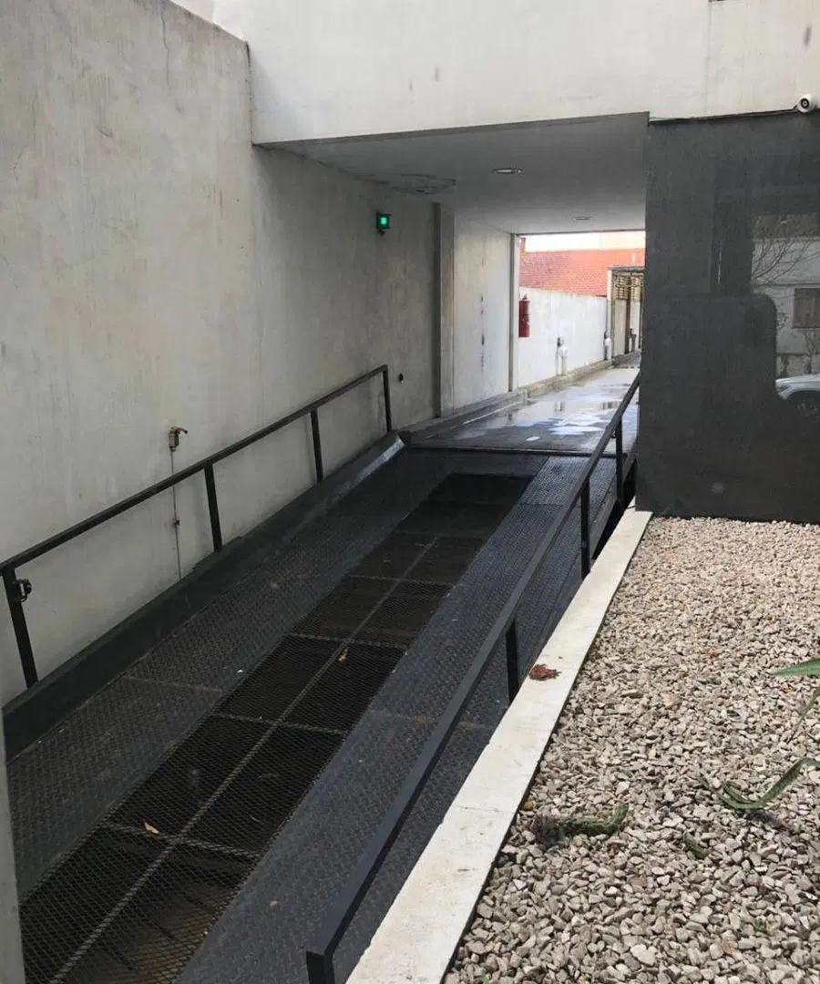 MONOAMBIENTE CON COCHERA EN EXCELENTE ZONA 4