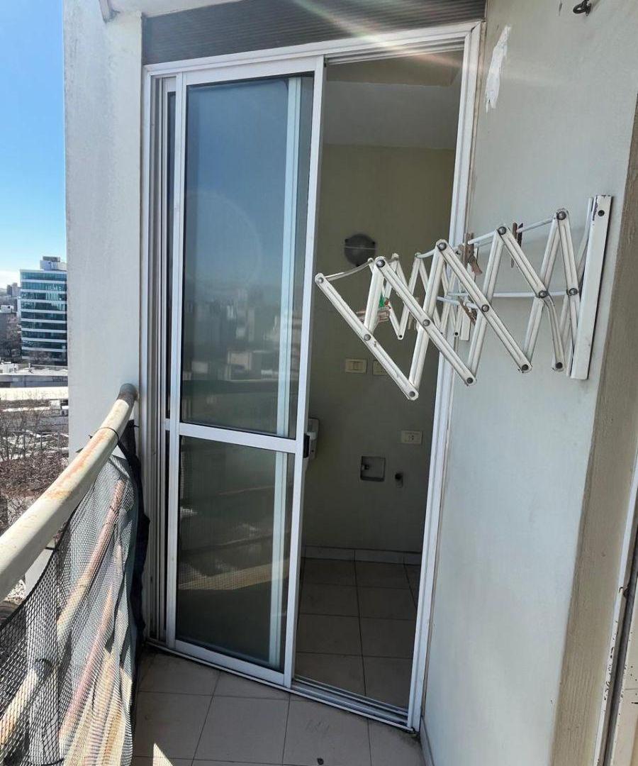 Foto de DEPARTAMENTO FRENTE SOBRE AVENIDA 44 Y 8 LA PlATA, imagen 5