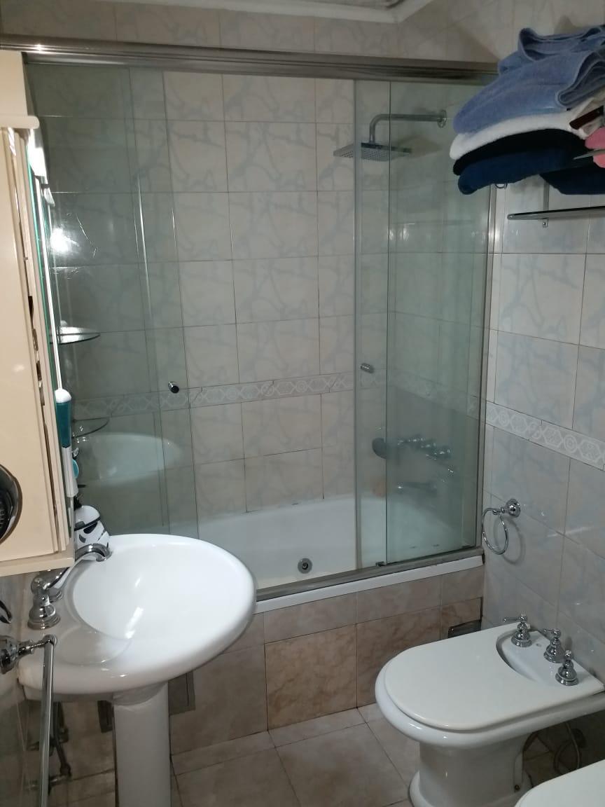 Casa - 5 Amb. - San Justo 3