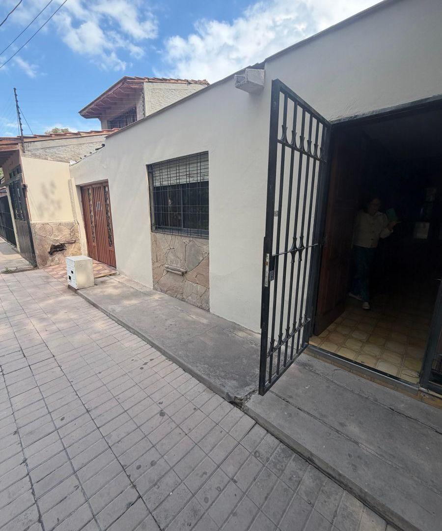 Foto de Casa en alquiler en Barrio Policial, Bermejo, Guaymallen., imagen 2