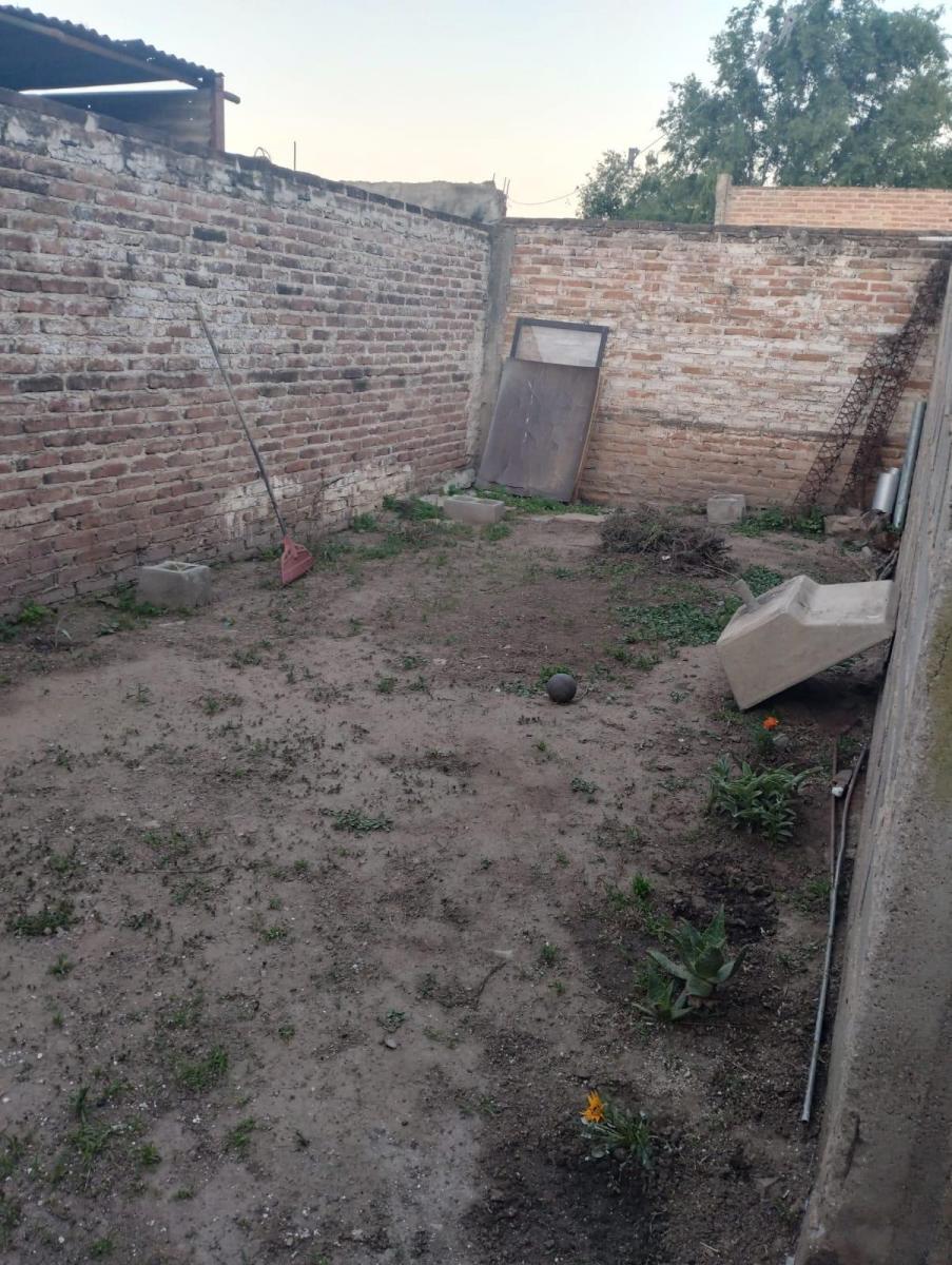 Casa Barrio Cerino + Departamento (A Terminar) 3