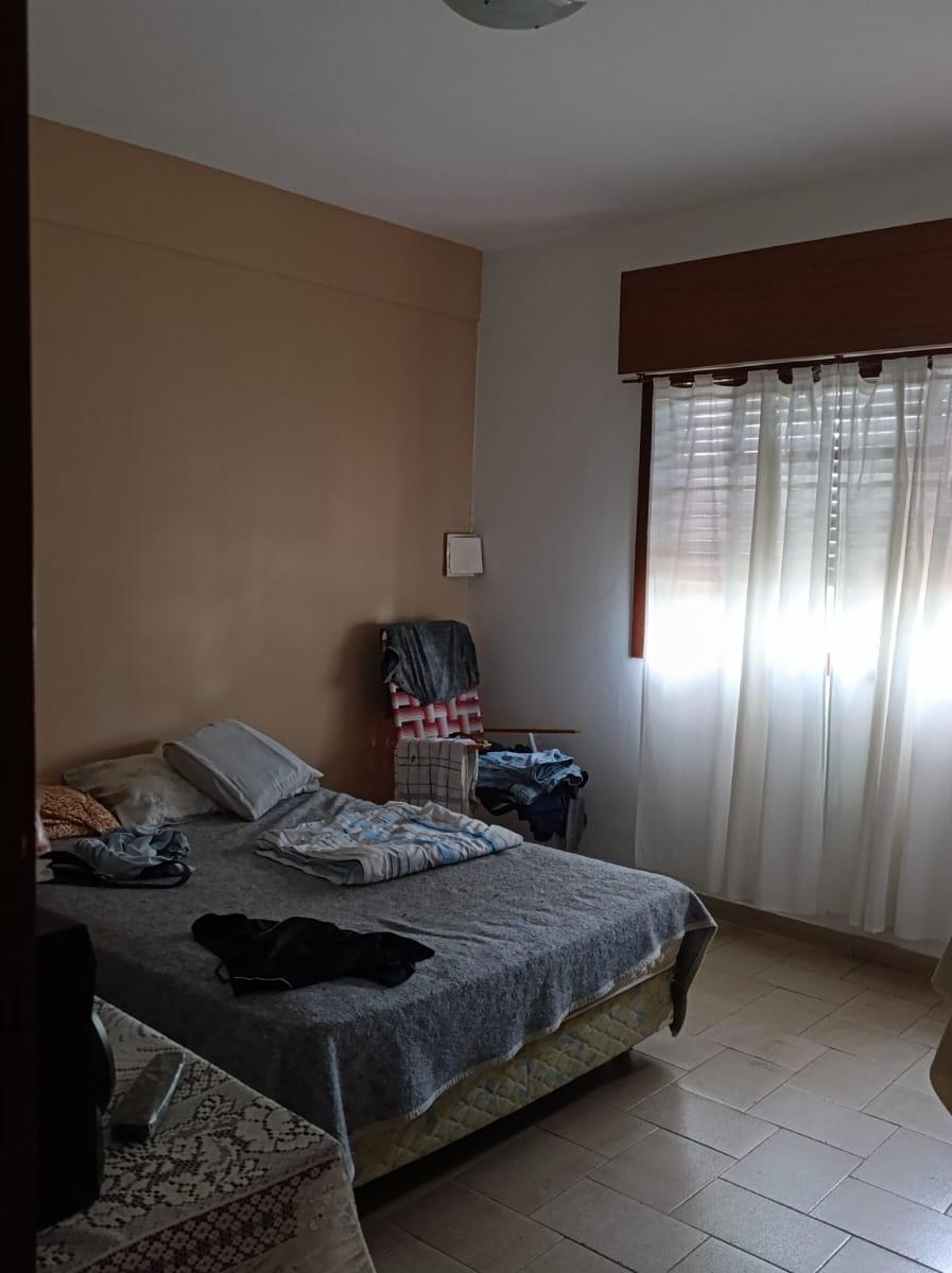 Vendo Casa con Quincho y Departamento Al Fondo 3