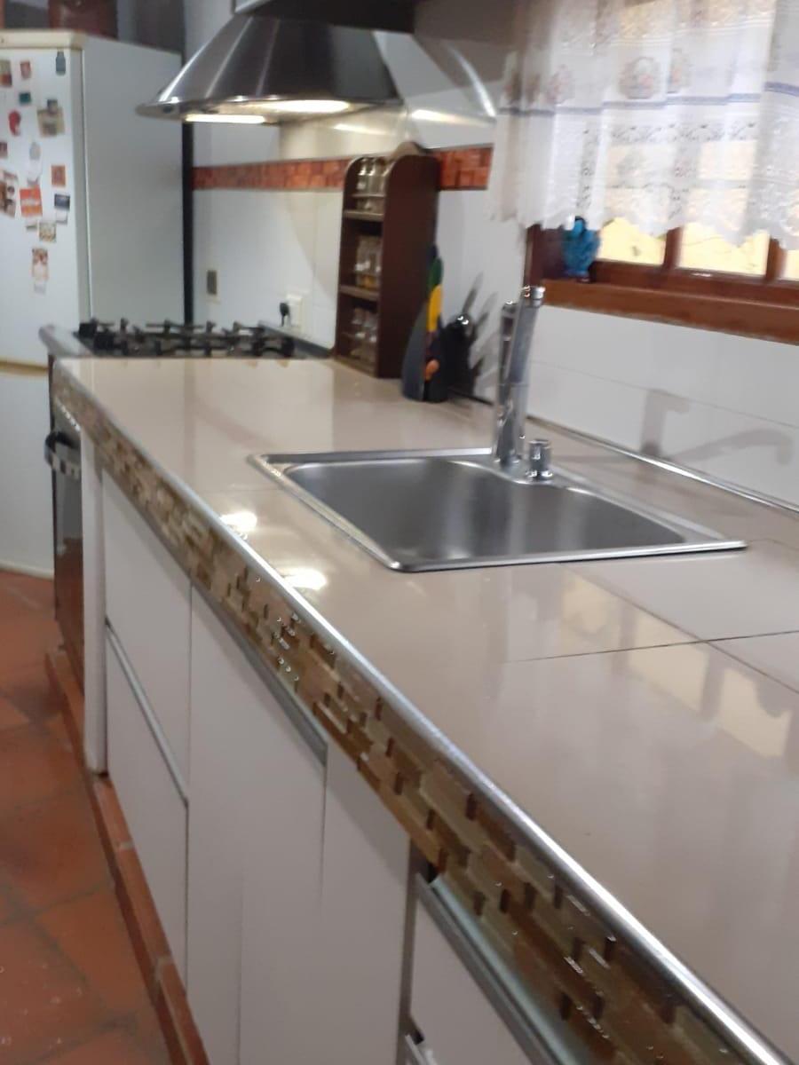 Vendo Casa con Salon 3