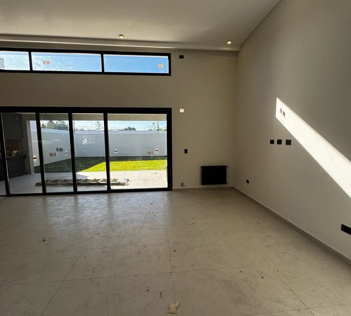 Casa Premium en planta baja en Greenville 2 3