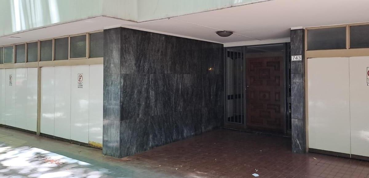 Venta Semipiso Microcentro Calle España 4