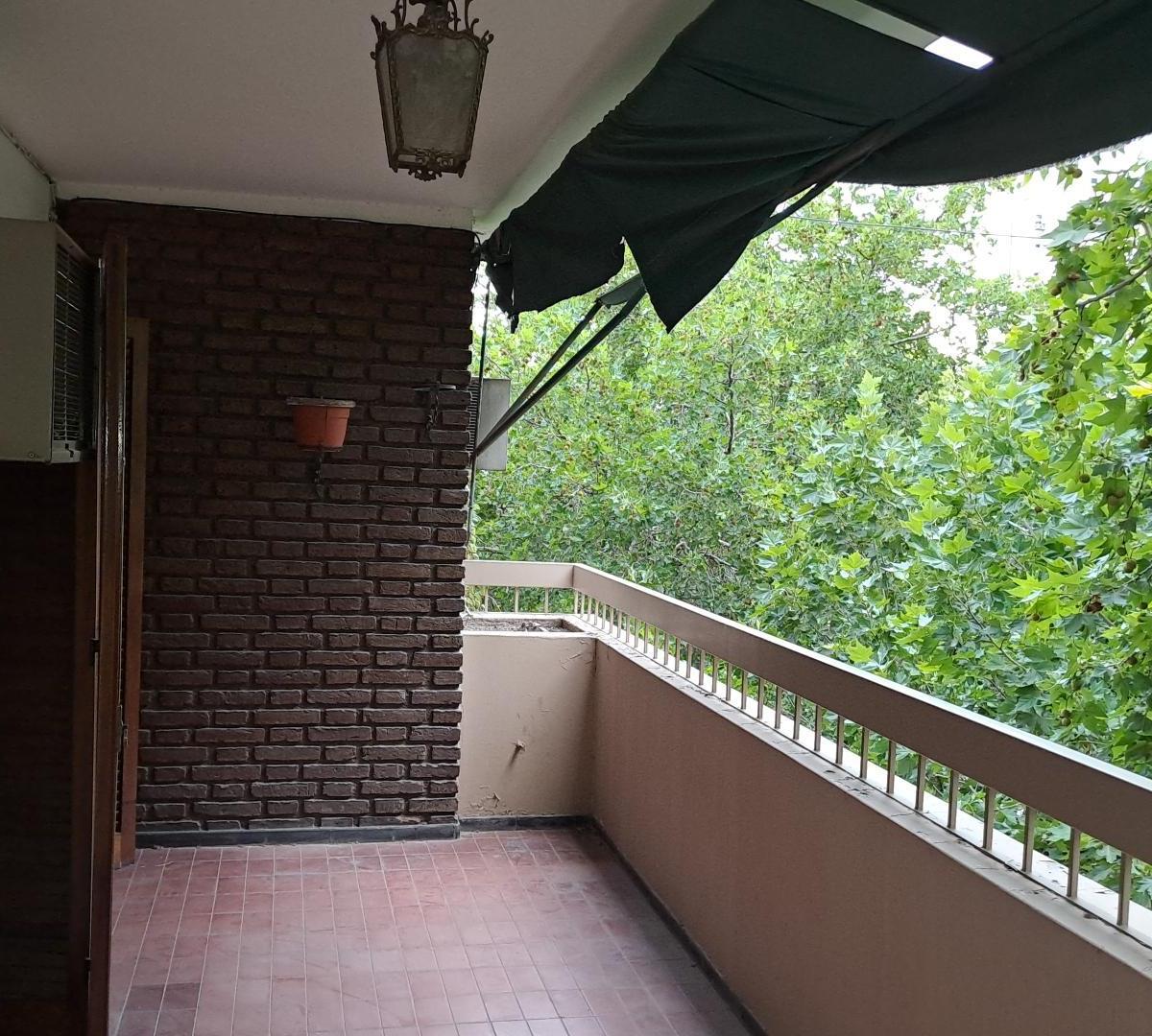 Venta Semipiso Microcentro Calle España 5