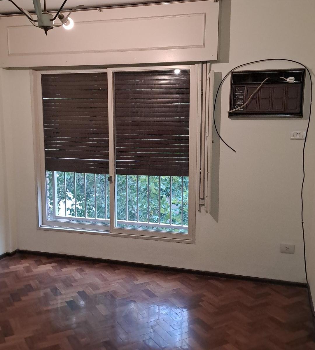 Venta Semipiso Microcentro Calle España 5