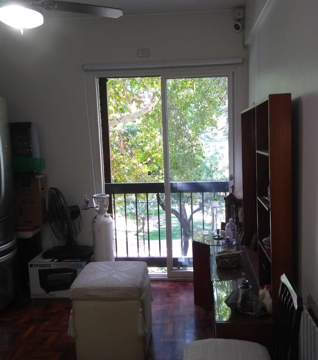 Venta Departamento España 820 5