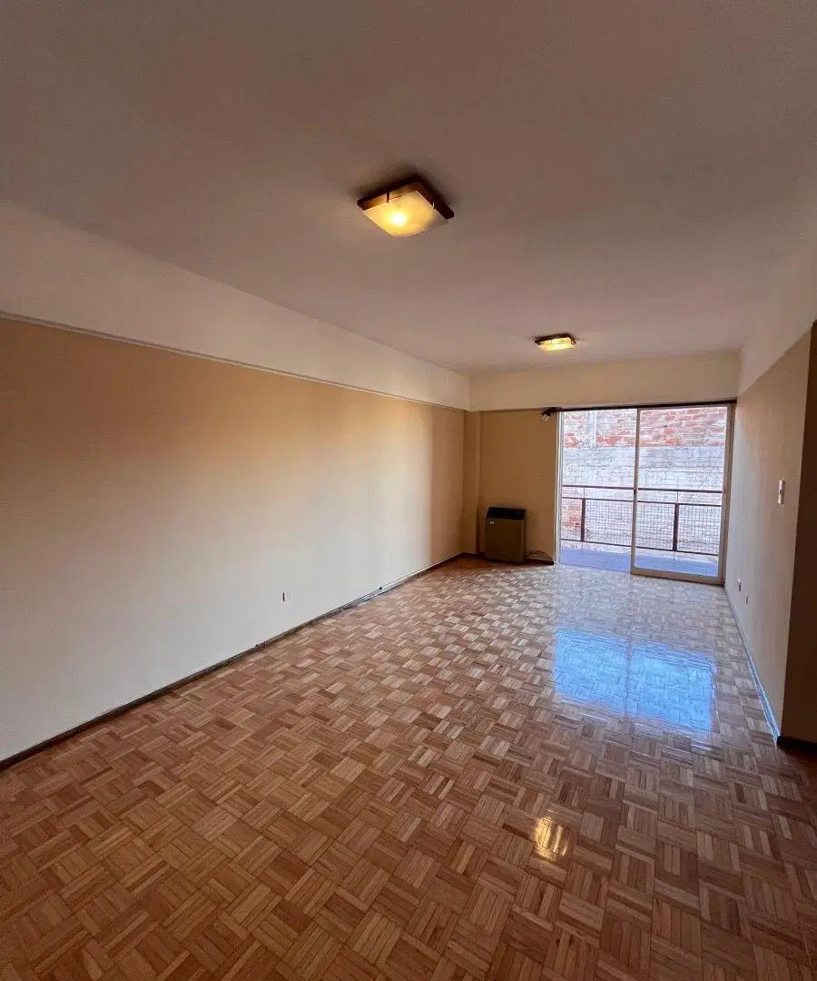 ALQUILER DEPARTAMENTO MICROCENTRO 5