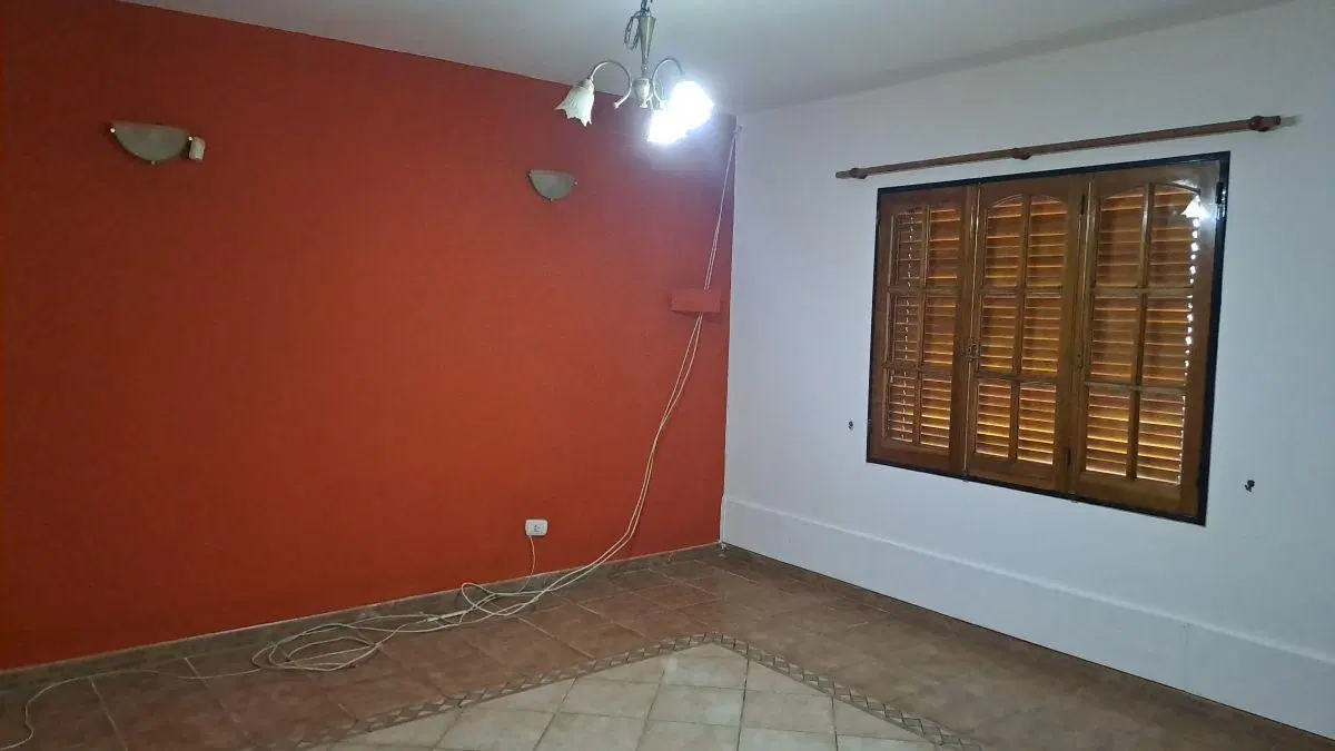 CASA 6TA SECCION EN ALQUILER 2