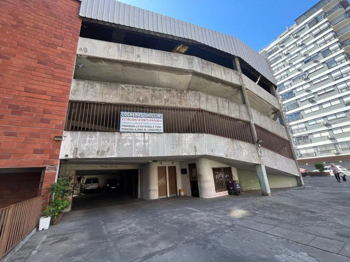 VENTA LANUS ESTE COCHERA 4