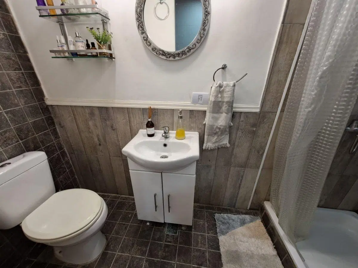DEPARTAMENTO MONOAMBIENTE VENTA EN MORON 5