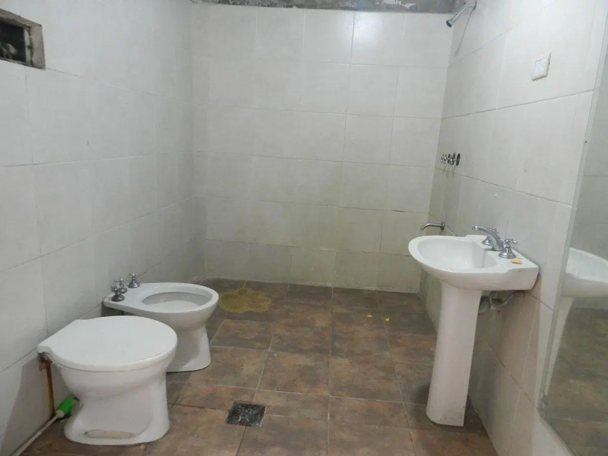 VENTA PH 4 AMBIENTES BARRACAS 5