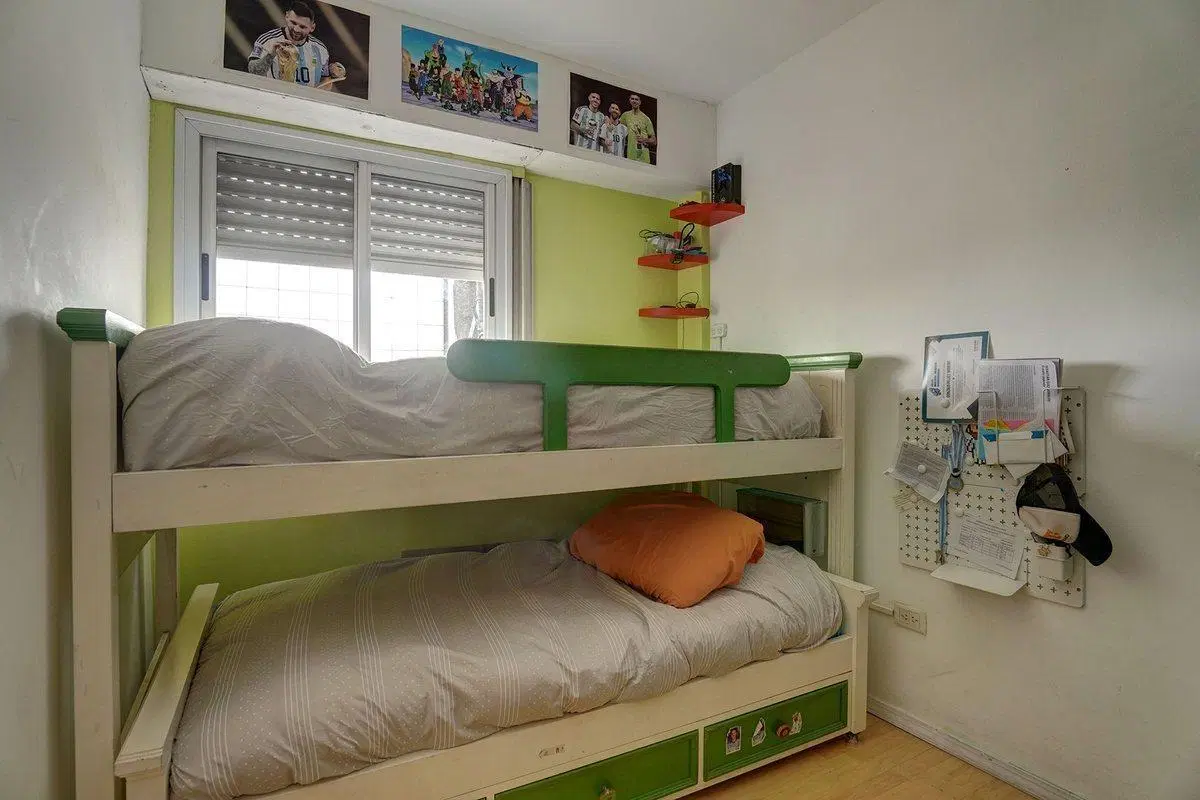 DEPARTAMENTO 3 AMBIENTES VENTA PARQUE PATRICIOS 4