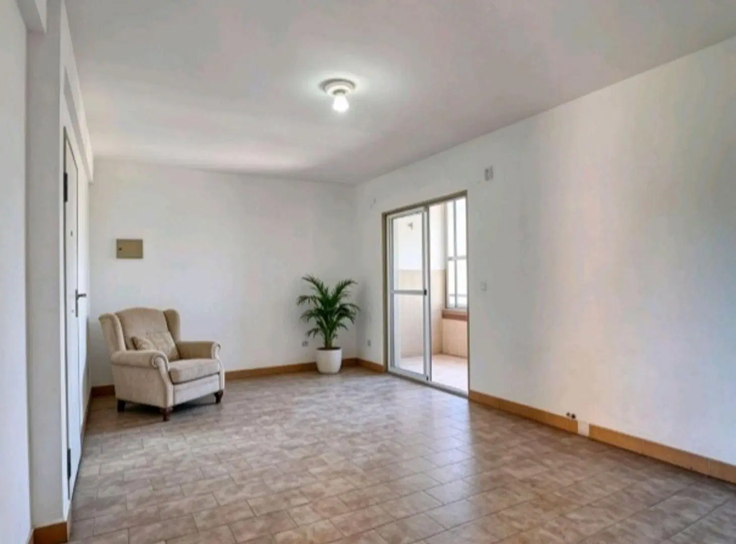 DEPARTAMENTO 4 AMBIENTES EN ALQUILER EN  LUGANO 2
