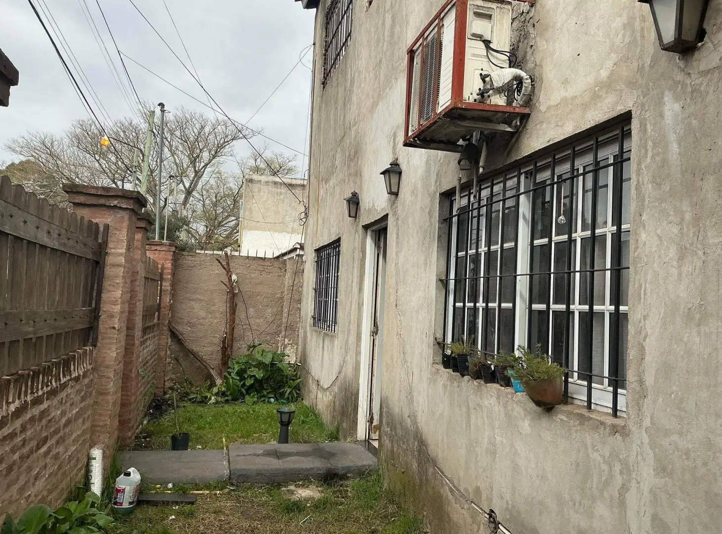 CASA 3 AMBIENTES VENTA LONGCHAMPS PARQUE 2