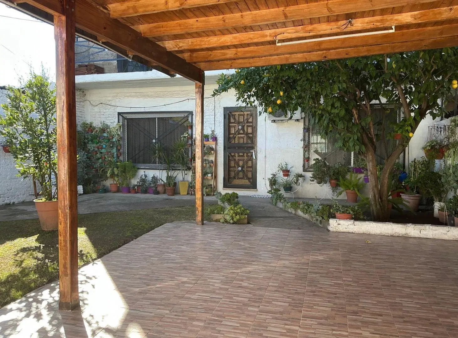CASA 3 AMBIENTES VENTA ESCALADA LANUS JARDIN 3