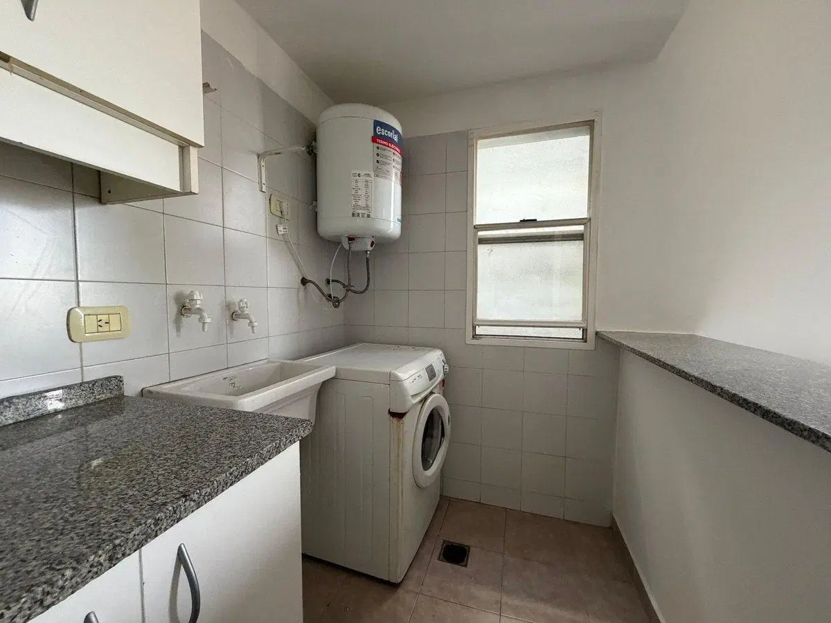 Departamento 2 ambientes venta en Pompeya c balcón 4