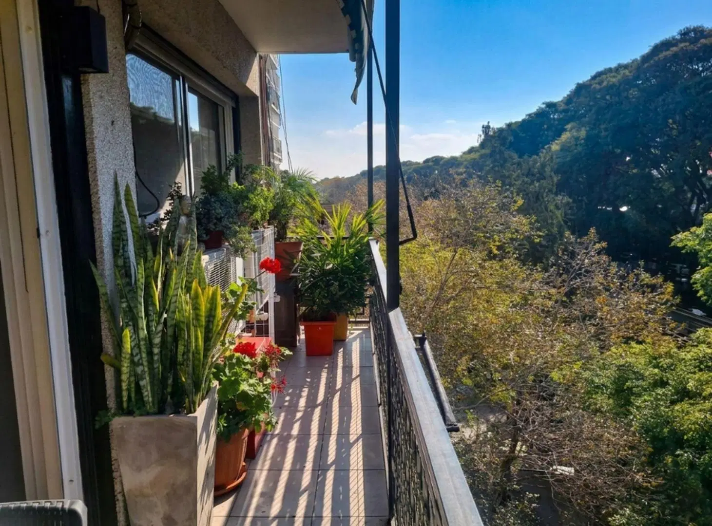 DEPTO 3 AMBIENTES VENTA ACASSUSO FRENTE 2 BALCONES 8