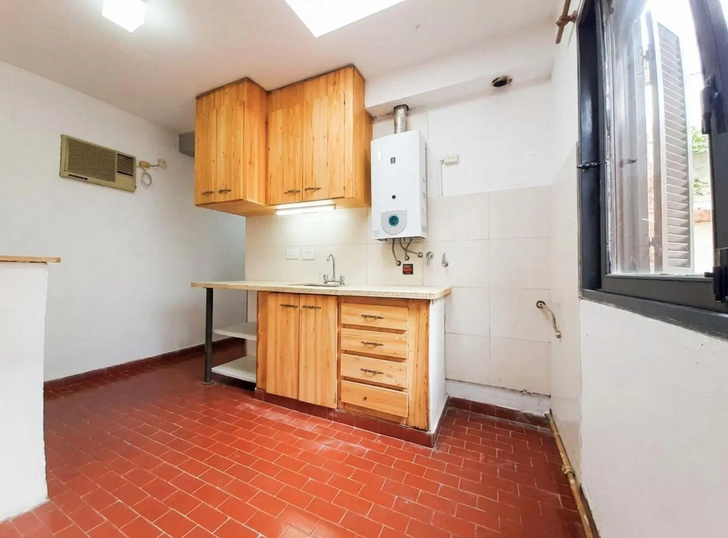 PH 3 AMB. VENTA EN LA PLATA CON PATIO Y PARRILLA 8