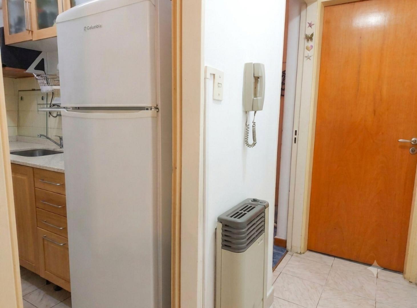 Foto de DEPARTAMENTO 3 AMB. EN VENTA EN PARQUE PATRICIOS, imagen 4