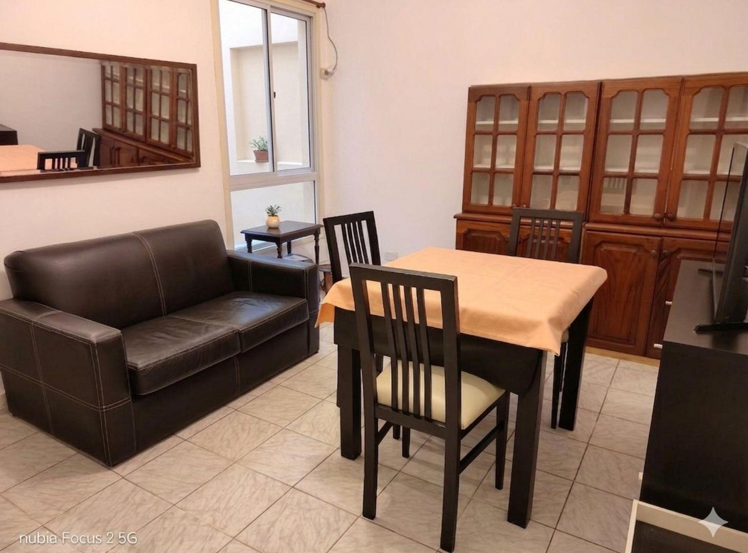 Foto de DEPARTAMENTO 3 AMB. EN VENTA EN PARQUE PATRICIOS, imagen 2