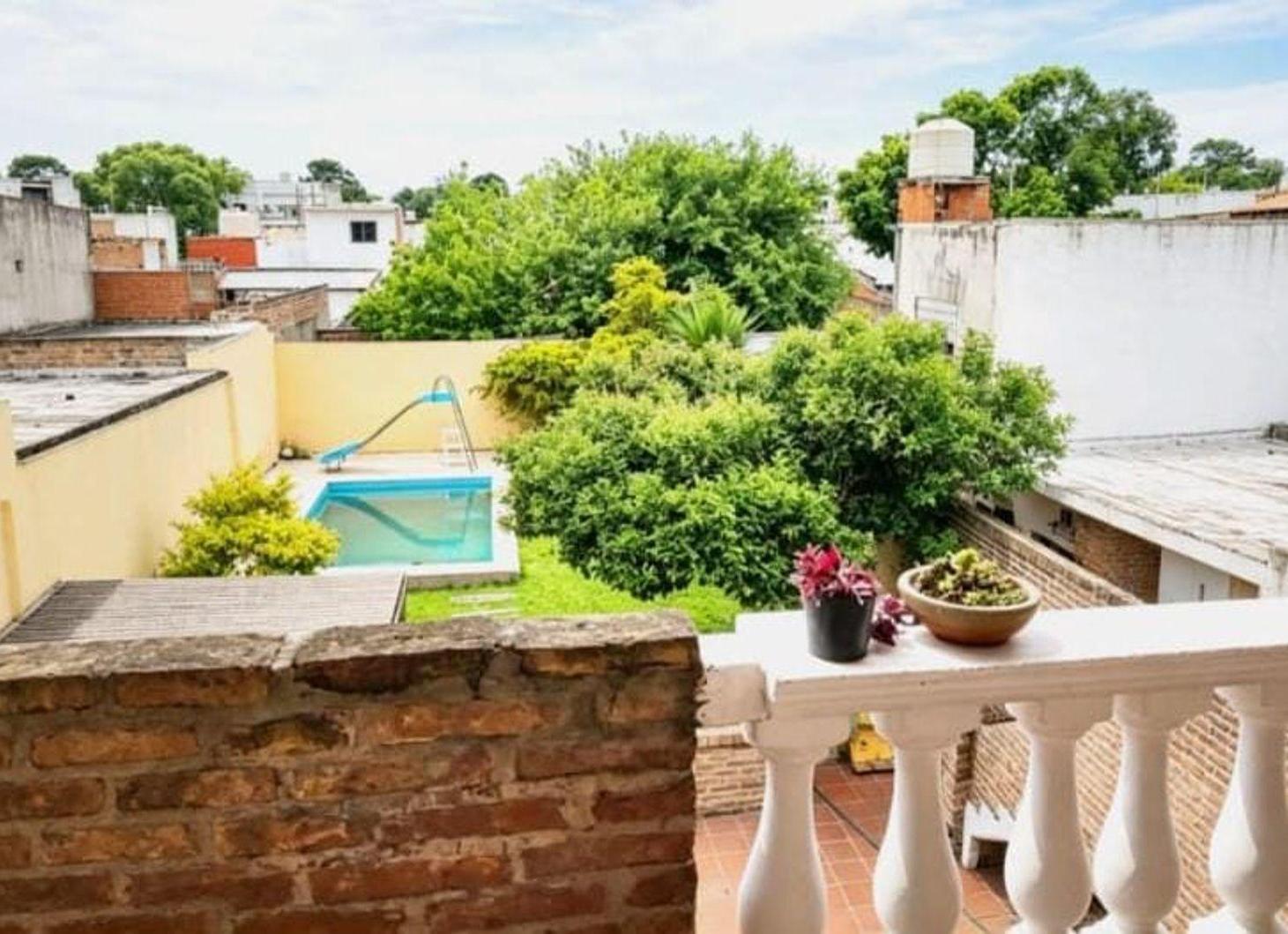 Foto de CASA Y DEPTOS EN VENTA LANUS EN BLOCK, imagen 3