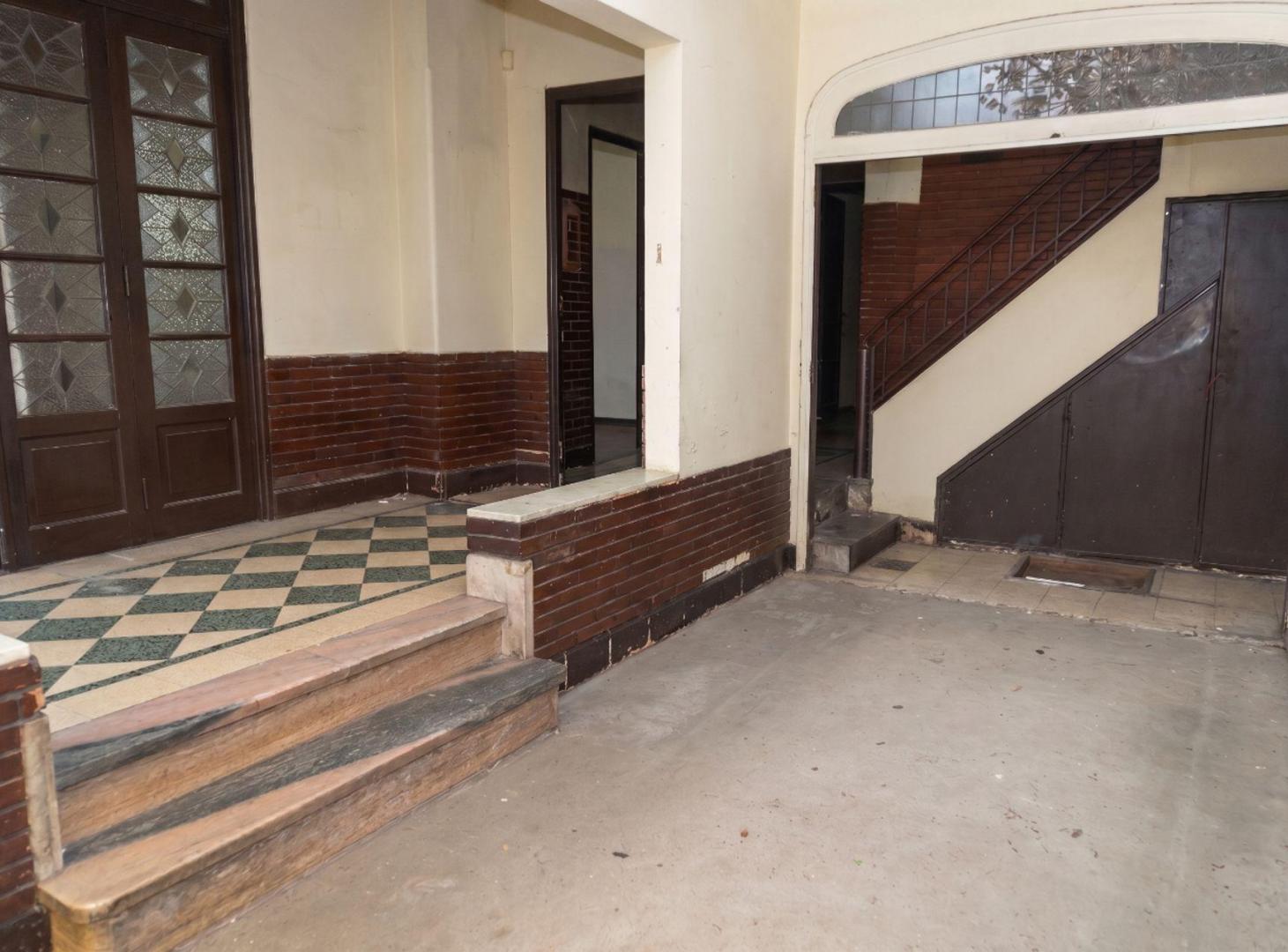 Foto de CASA 9 AMB. VENTA EN PQE PATRICIOS CON TERRAZA, imagen 1