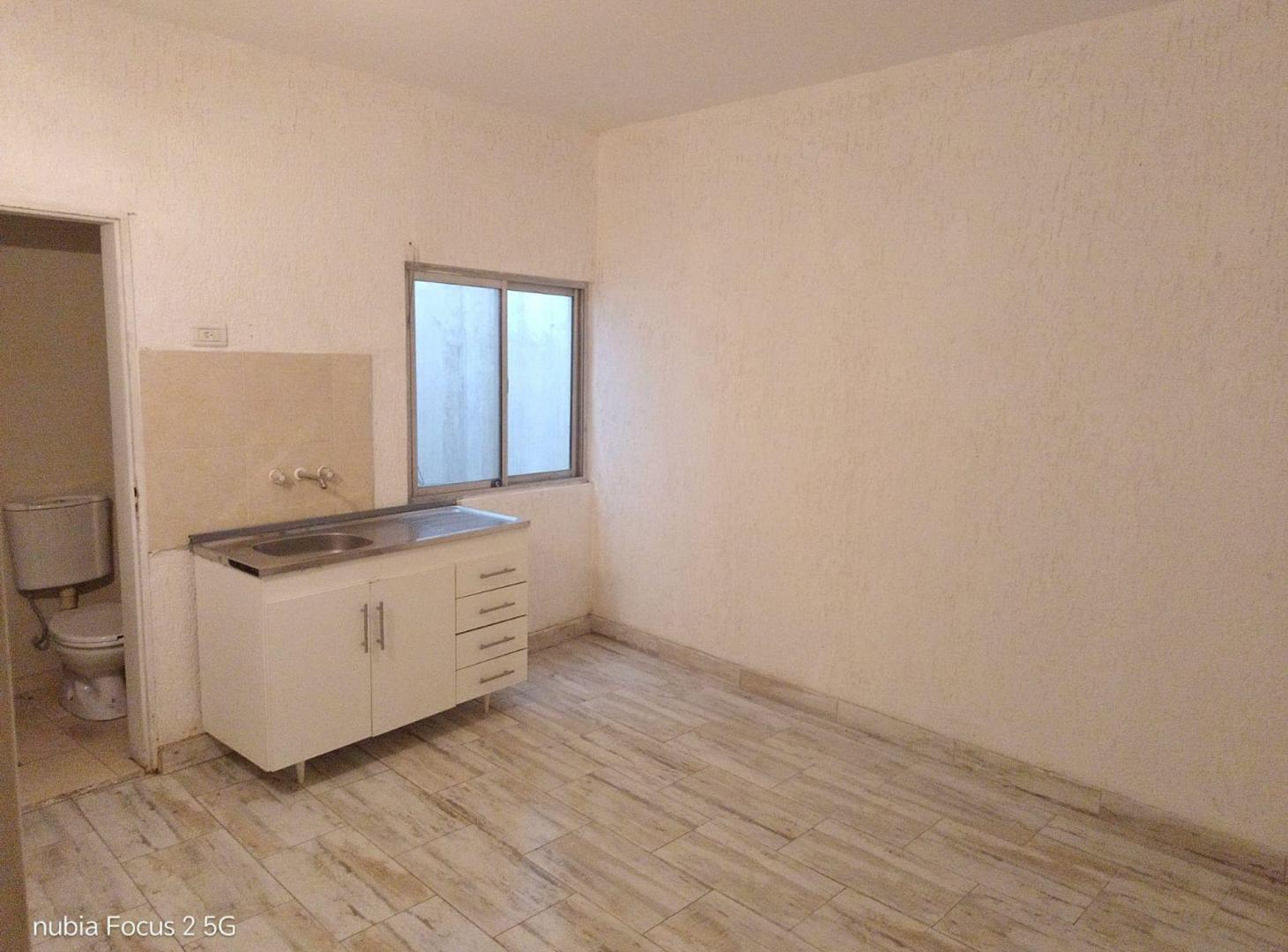 Foto de Departamento monoambiente en venta en Pompeya, imagen 5