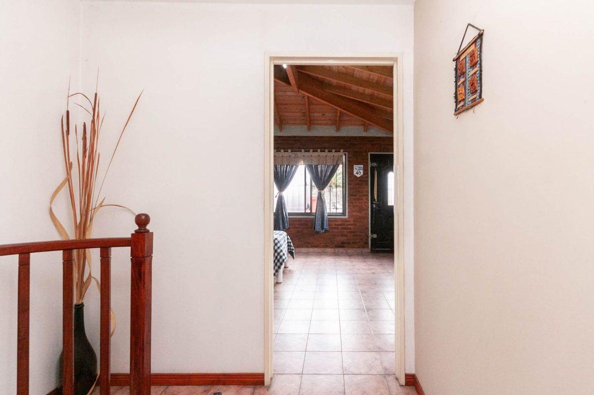 Foto de CASA 4 AMBIENTES VENTA EN VALENTIN ALSINA LANÚS, imagen 1