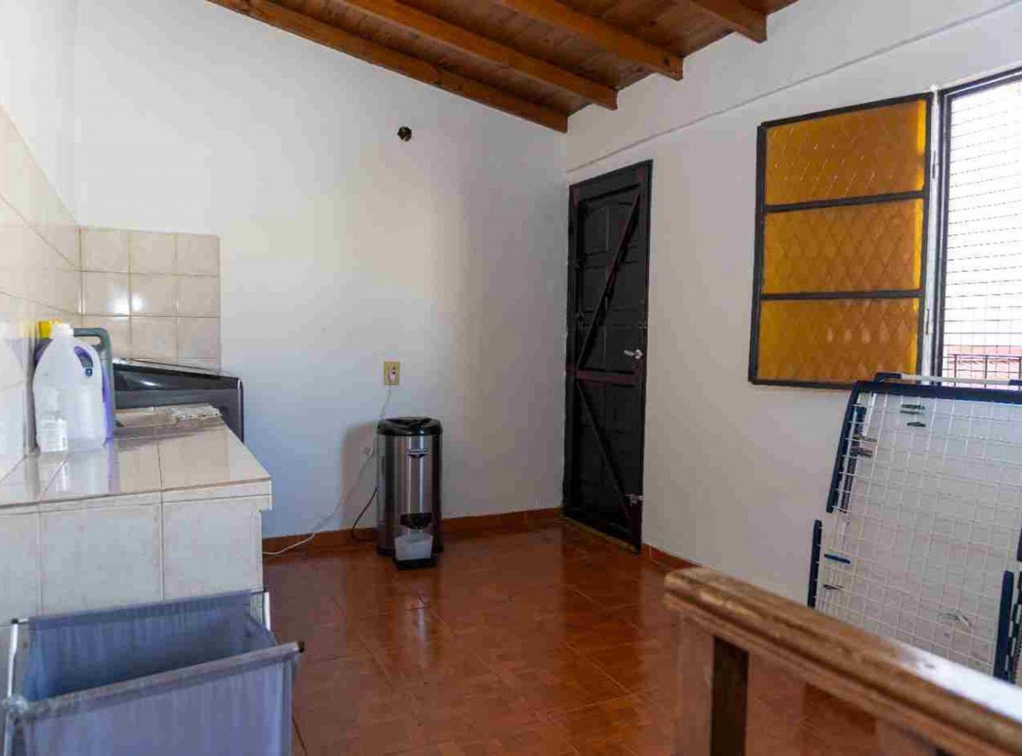 Foto de PH DE 5 AMBIENTES EN VENTA EN PARQUE PATRICIOS, imagen 3