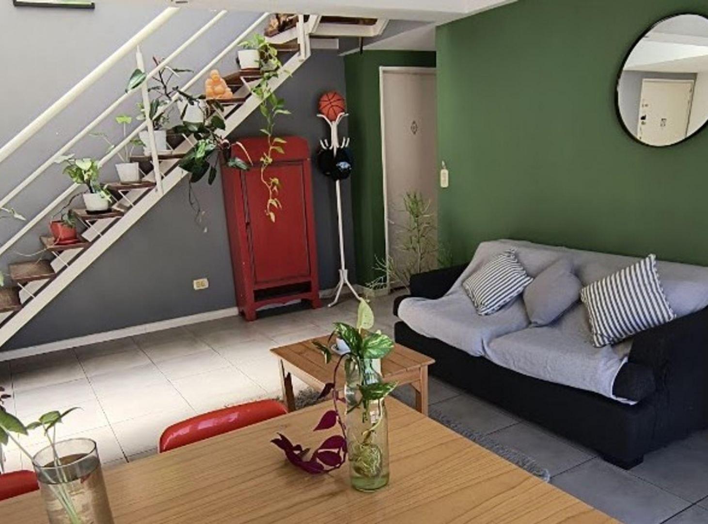 Foto de VENTA SAAVEDRA DUPLEX 3 AMB. C/PARRILLA Y AZOTEA, imagen 2