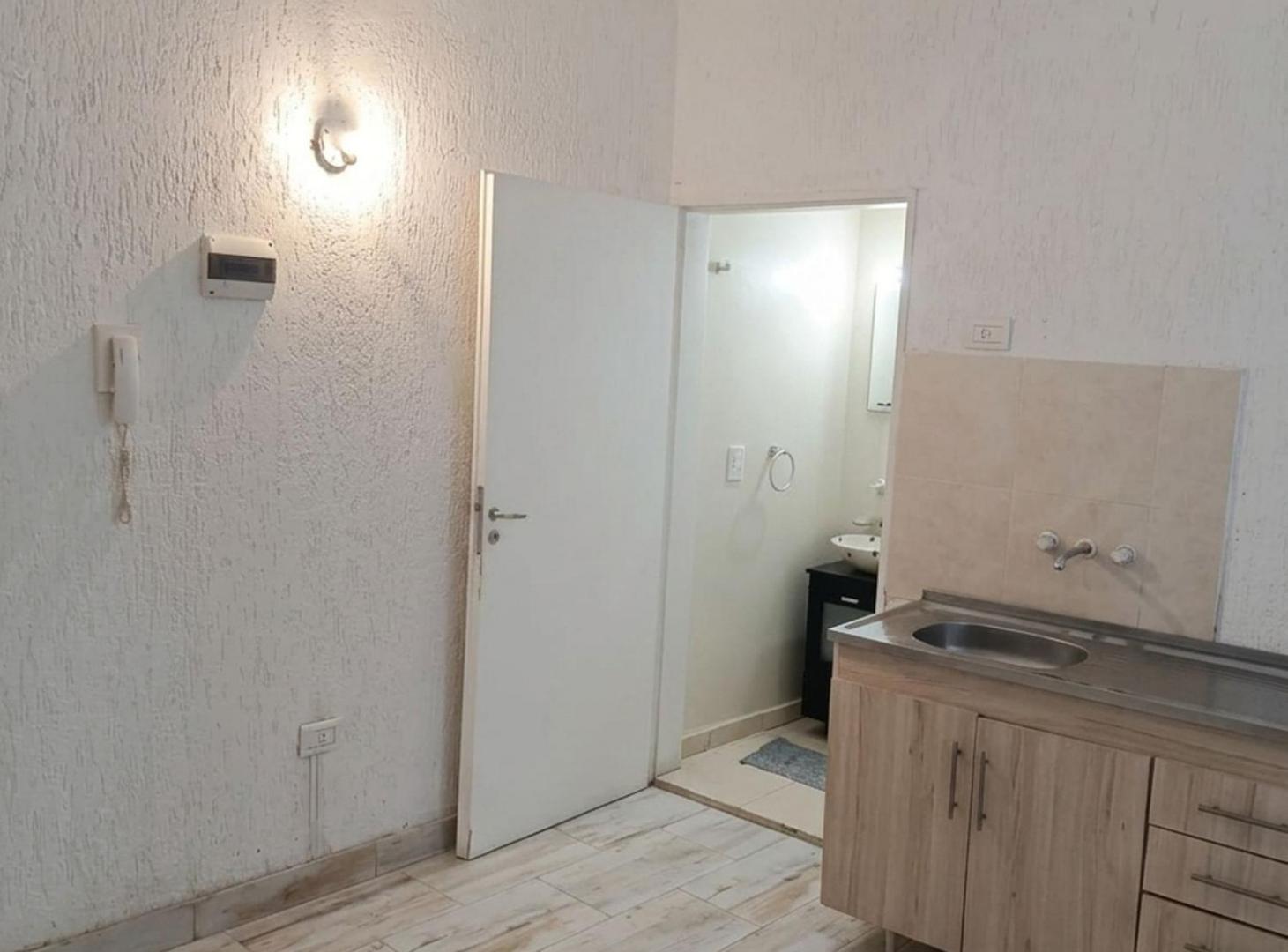 Foto de Departamento monoambiente en venta en Pompeya, imagen 4