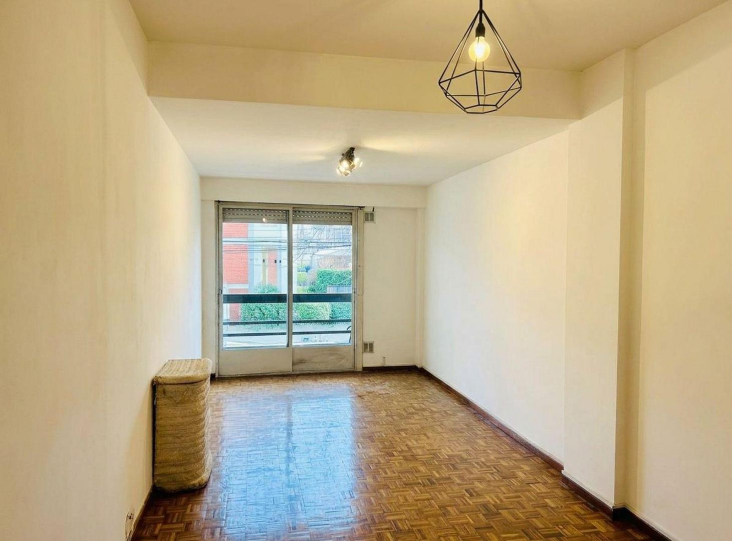 Foto de Dos ambientes con Balcón y patio en Caballito, imagen 1