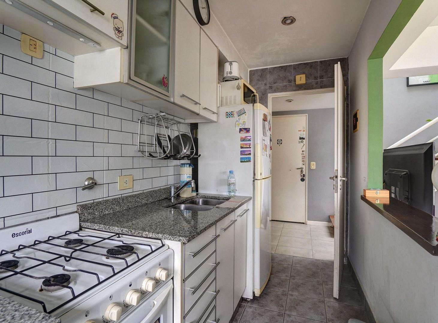 Foto de DEPARTAMENTO 3 AMB EN VENTA EN SAAVEDRA C/ TERRAZA, imagen 4