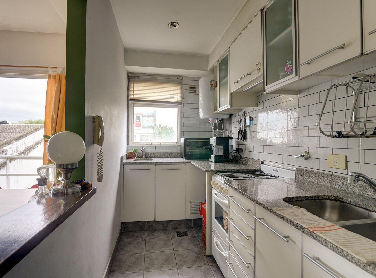Foto de DEPARTAMENTO 3 AMB EN VENTA EN SAAVEDRA C/ TERRAZA, imagen 3