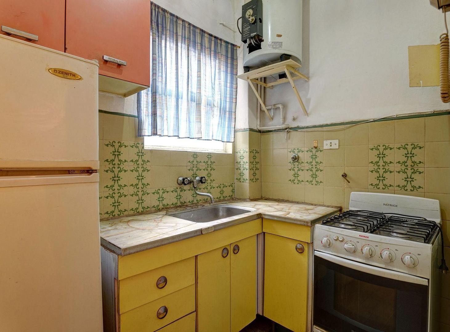 Foto de MONOAMBIENTE VENTA EN SAN CRISTORAL CON PATIO, imagen 5
