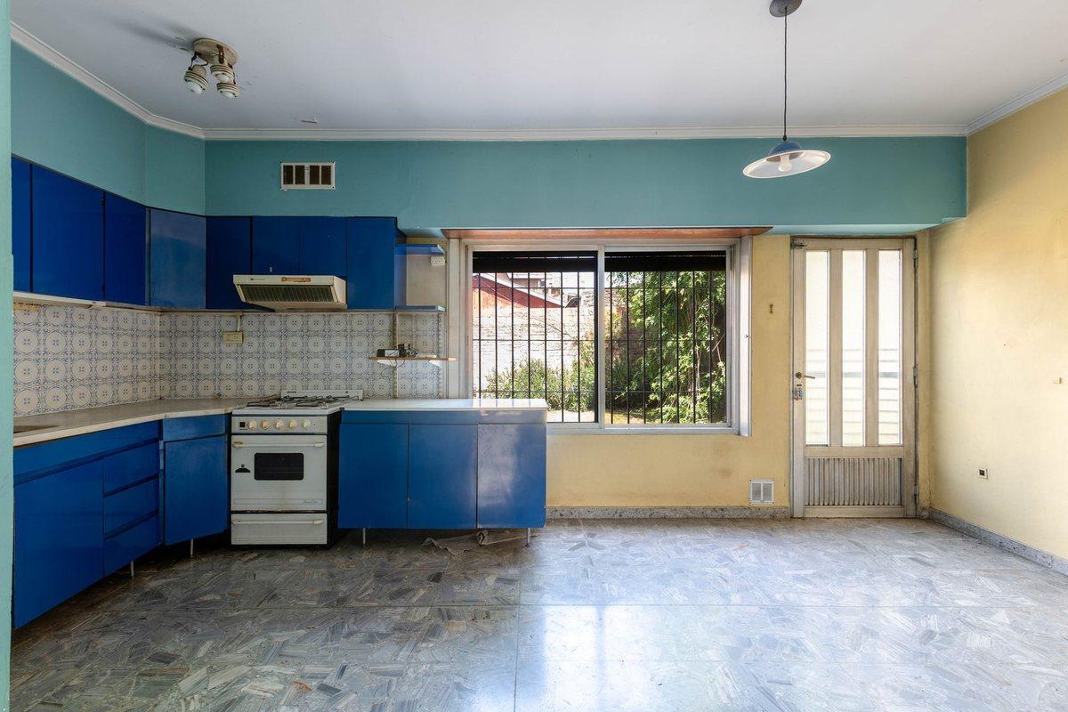 Foto de CASA 5 AMBIENTES EN VENTA ADROGUE, imagen 3